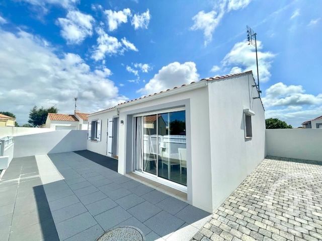 maison à vendre - 4 pièces - 73.48 m2 - ST GILLES CROIX DE VIE - 85 - PAYS-DE-LOIRE - Century 21 Bleu Marine