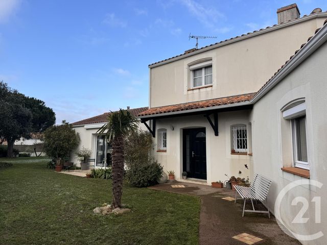 maison à vendre - 5 pièces - 279.0 m2 - LE FENOUILLER - 85 - PAYS-DE-LOIRE - Century 21 Bleu Marine